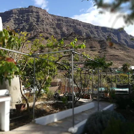 Hostel Bett 1 Im Maenner 4-bettzimmer Nur Maenner Only Men Solo Hombres